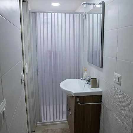 La Casetta Dei Miracoli Naples